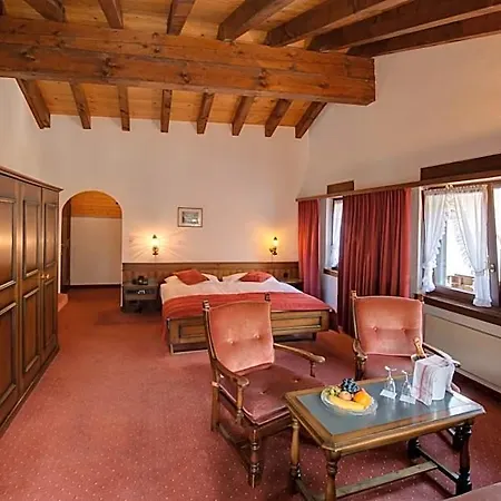 Astoria Szálloda 3*