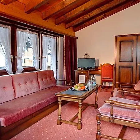 Szálloda Astoria 3*