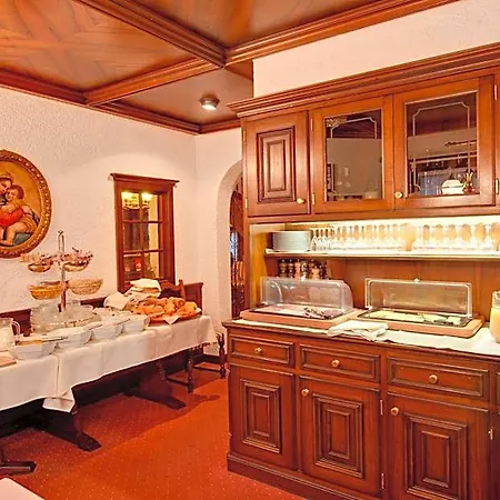 Szálloda Astoria 3*