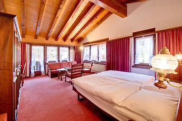 Astoria 3*