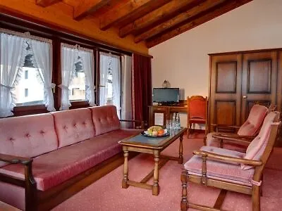 阿斯托里亚酒店 3*