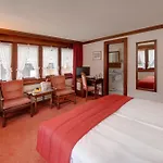 Astoria Hotel