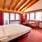 Astoria Hotel